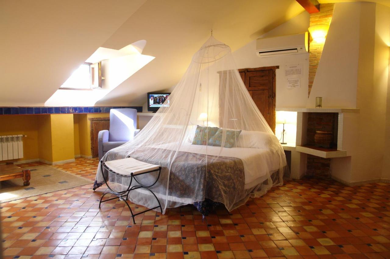 Casa Rural Plaza De Santa Maria Касорла Екстер'єр фото