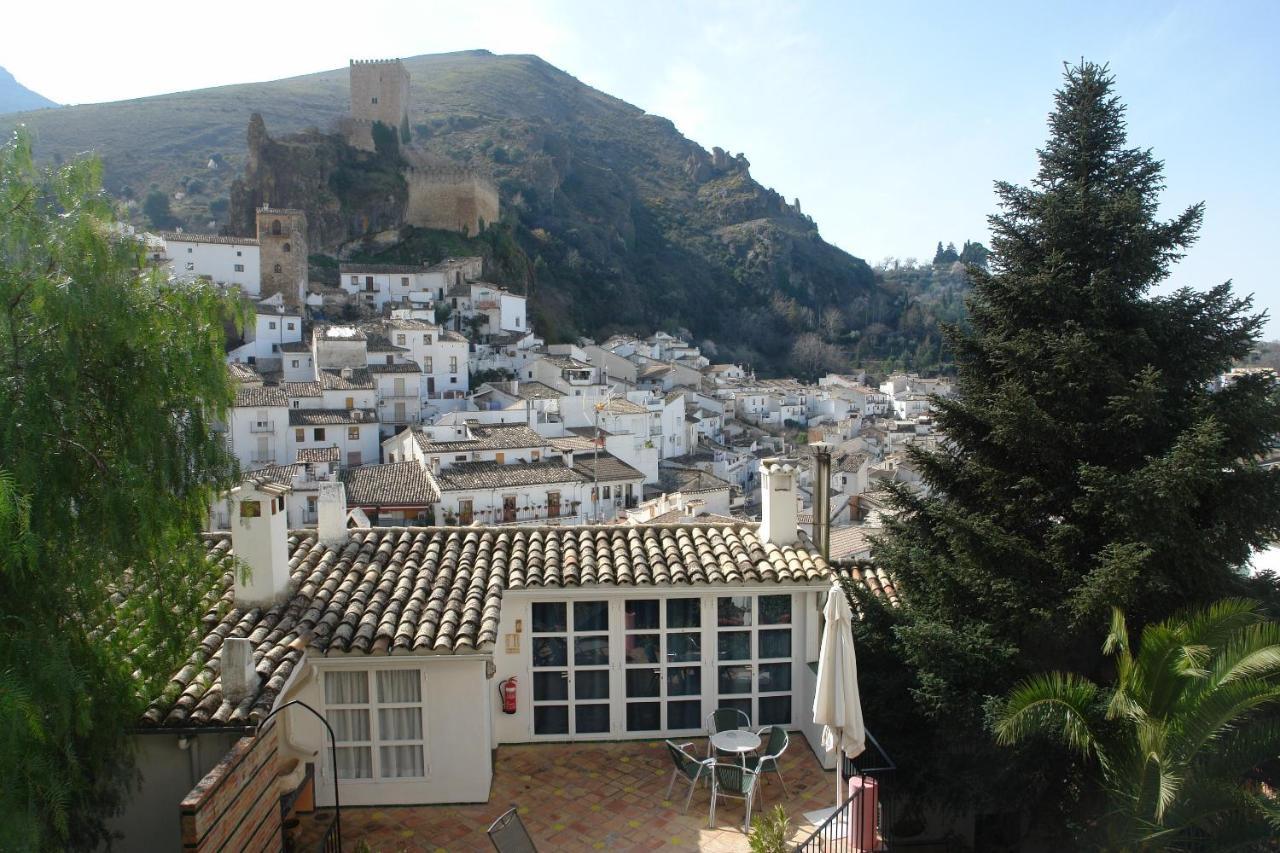 Casa Rural Plaza De Santa Maria Касорла Екстер'єр фото