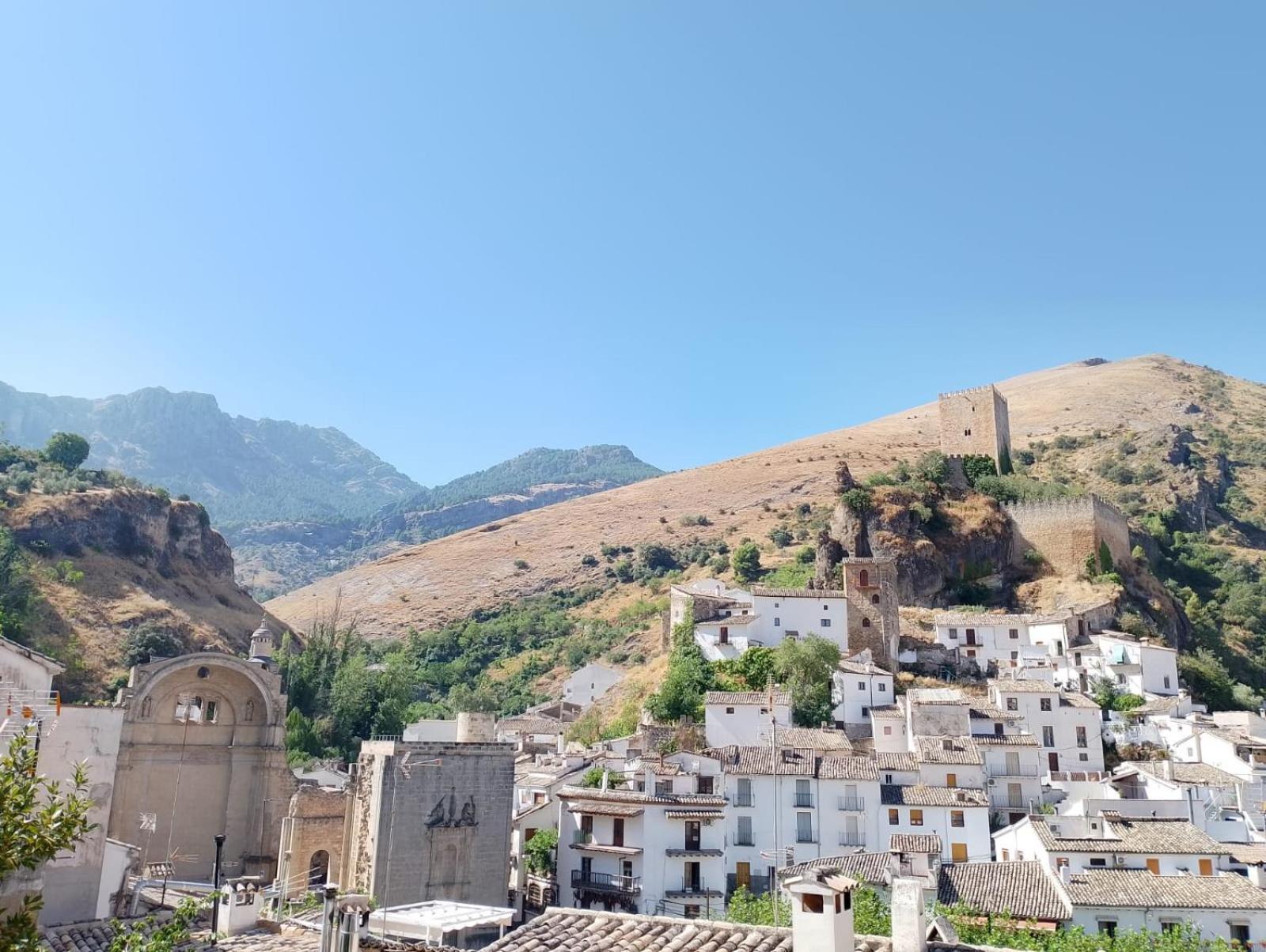 Casa Rural Plaza De Santa Maria Касорла Екстер'єр фото